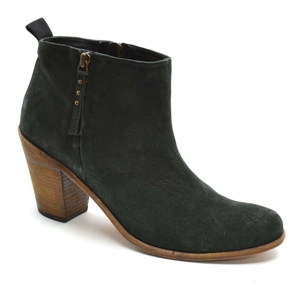 Hoss Intropia Black Suede Doulbe Zip Booties 40
